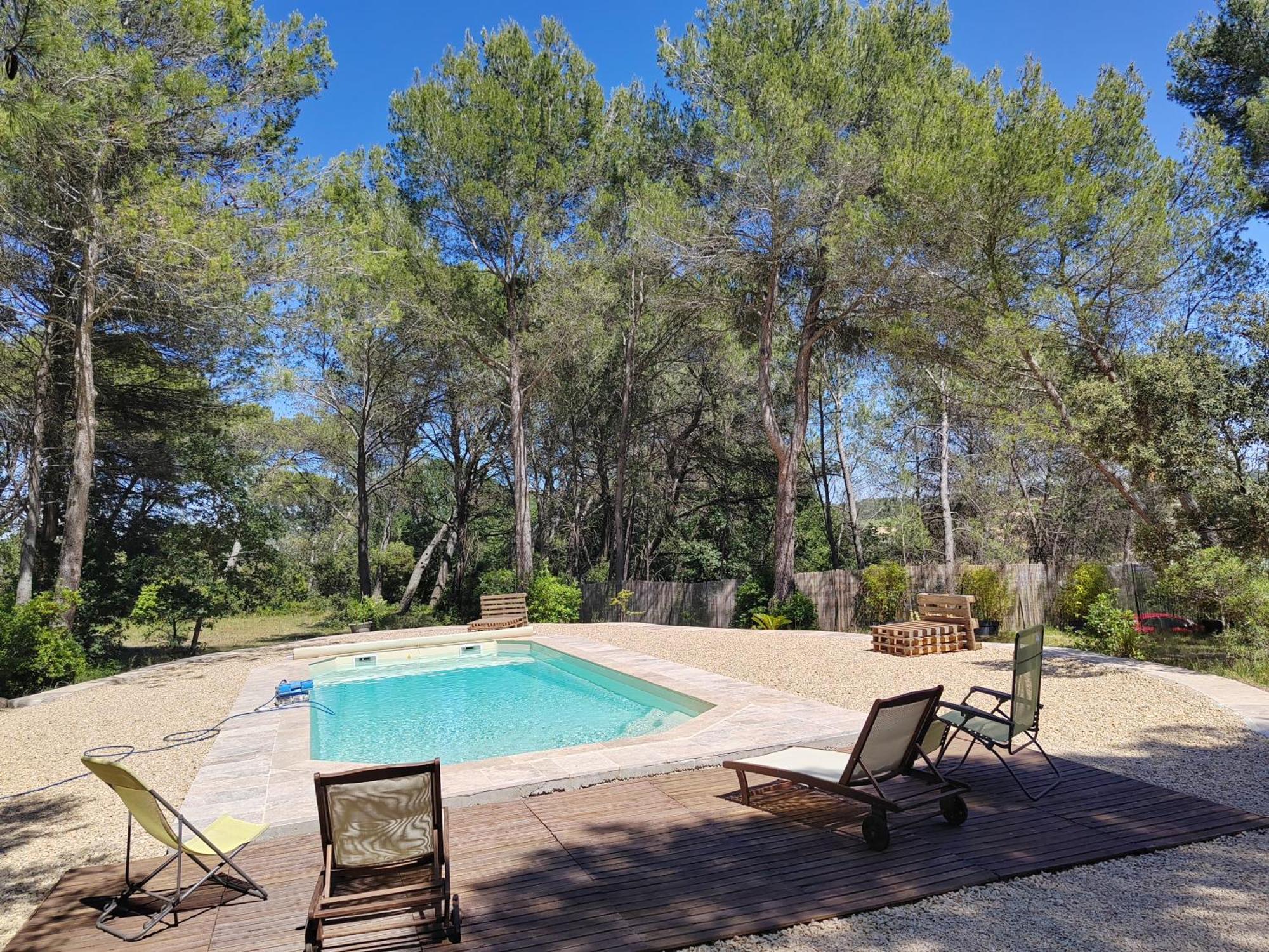 Le Clos Zinou Lambesc Exterior photo
